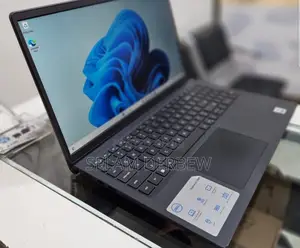 New Laptop Dell Inspiron 15 8GB Intel Core I5 SSD 256GB