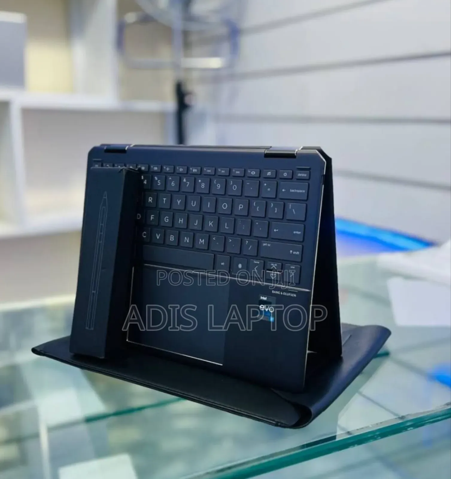 New Laptop HP Spectre 16GB Intel Core I7 SSD 1T