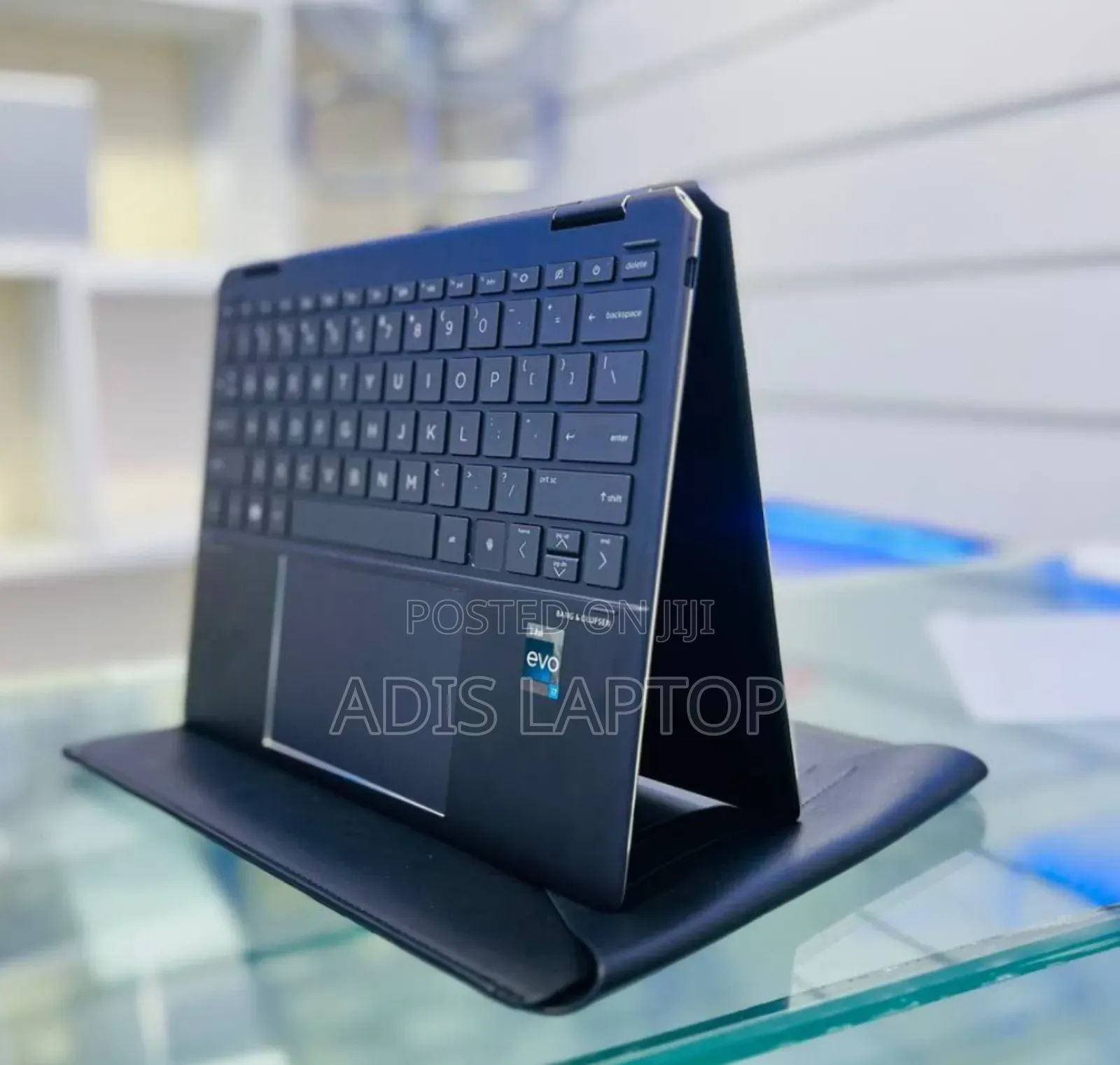 New Laptop HP Spectre 16GB Intel Core I7 SSD 1T