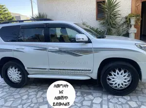 Toyota Land Cruiser Prado 2016 White