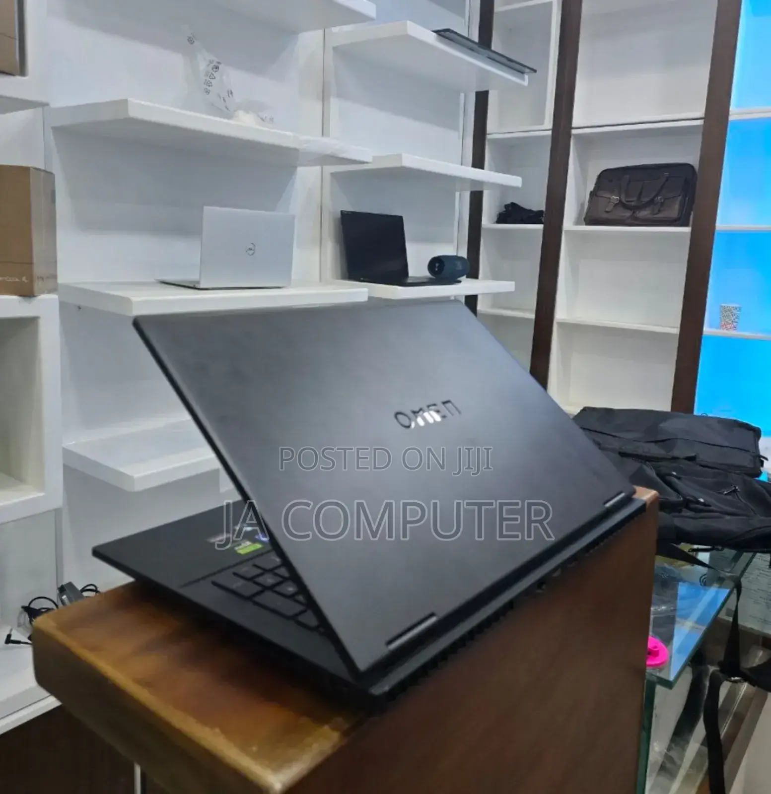 New Laptop HP Omen 15 32GB Intel Core I9 SSD 1T