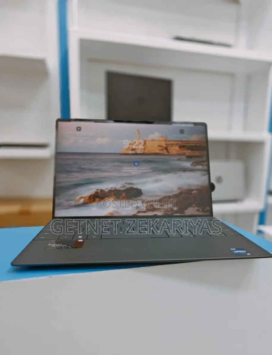 New Laptop Dell XPS 13 32GB Intel Core I7 SSD 1T