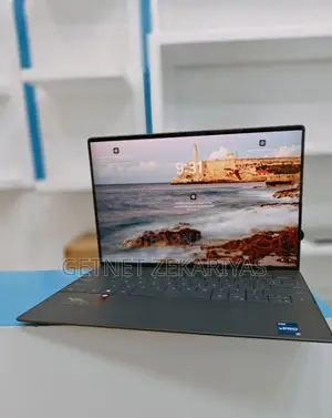 New Laptop Dell XPS 13 32GB Intel Core I7 SSD 1T