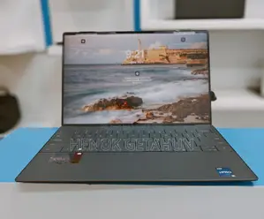 Photo - New Laptop Dell XPS 13 32GB Intel Core I7 SSD 512GB