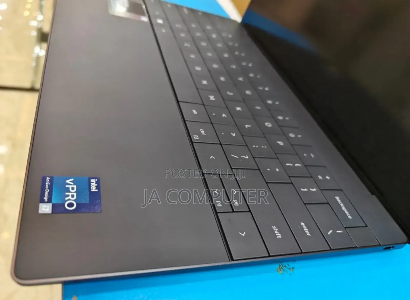 New Laptop Dell XPS 13 32GB Intel Core I7 SSD 512GB