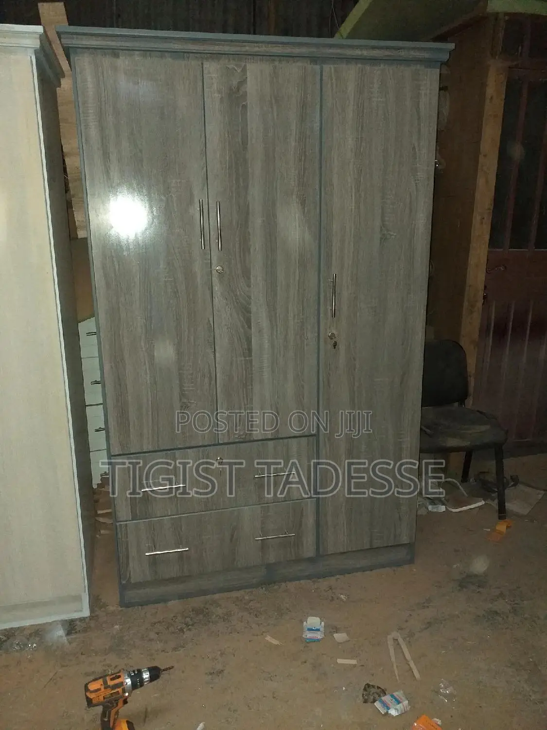 ላምኔት ቁም ሳጥን 120cm