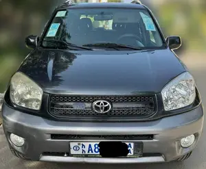 Toyota RAV4 1.8 2005 Gray