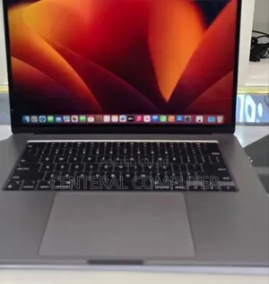 Photo - New Laptop Apple MacBook Air 2022 M2 8GB Apple M2 SSD 256GB