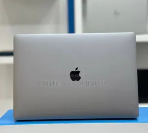 New Laptop Apple MacBook Pro 2015 16GB Intel Core i7 SSD 512GB