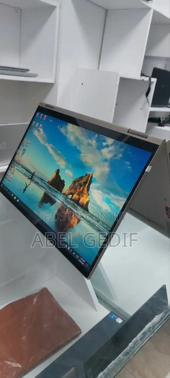 New Laptop Lenovo Yoga C740 12GB Intel Core I7 SSD 512GB