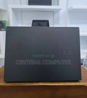 New Laptop Asus VivoBook E12 E203NAH 16GB Intel Core I7 SSD 1T