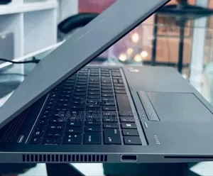 New Laptop HP ZBook 14 16GB Intel Core I7 SSD 512GB