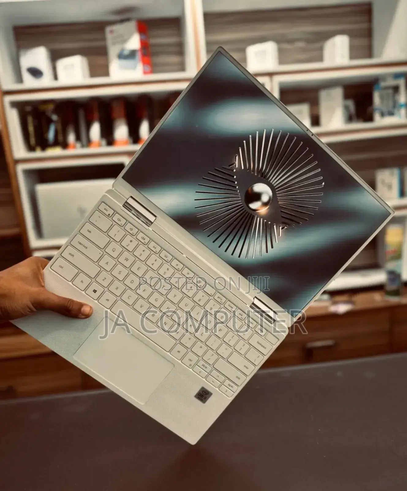 New Laptop Dell XPS 13 16GB Intel Core I7 SSD 512GB