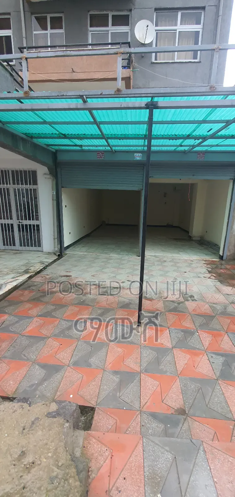 አስችኳይ የሚሸጥ 40/60 ኮንዶሚኒየም ሱቅ