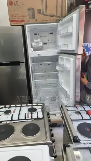 Lg Refrigerator 308.Lit Delivery