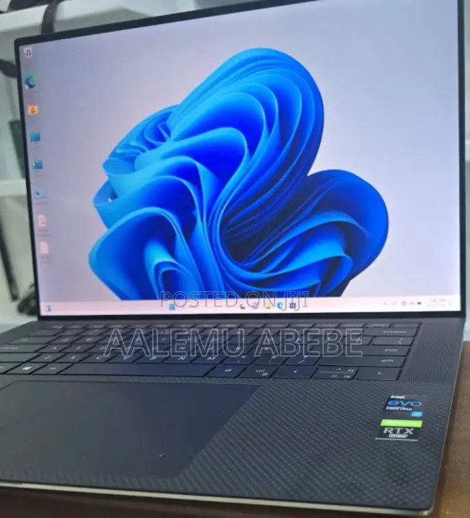 New Laptop Dell XPS 15 16GB Intel Core I7 SSD 512GB