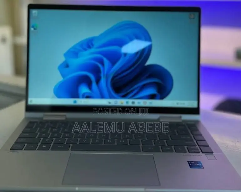 New Laptop HP Envy X360 8GB Intel Core I7 SSD 512GB