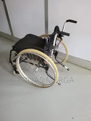 ዊልቼር/Used Wheelchair/Handcare Wheelchair/ሚገፋ/ዊልቼር/