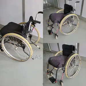 (Pushchair/Used Wheelchair/Resistant/Easy to Used Wheelchair