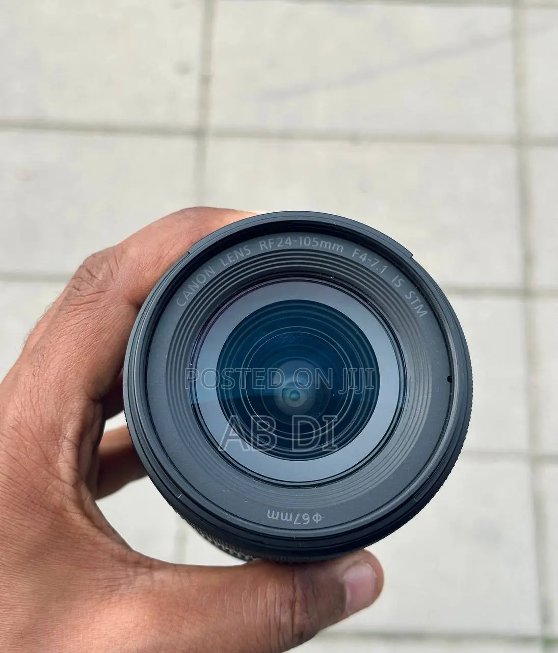 Camera Canon R With Silver Ring