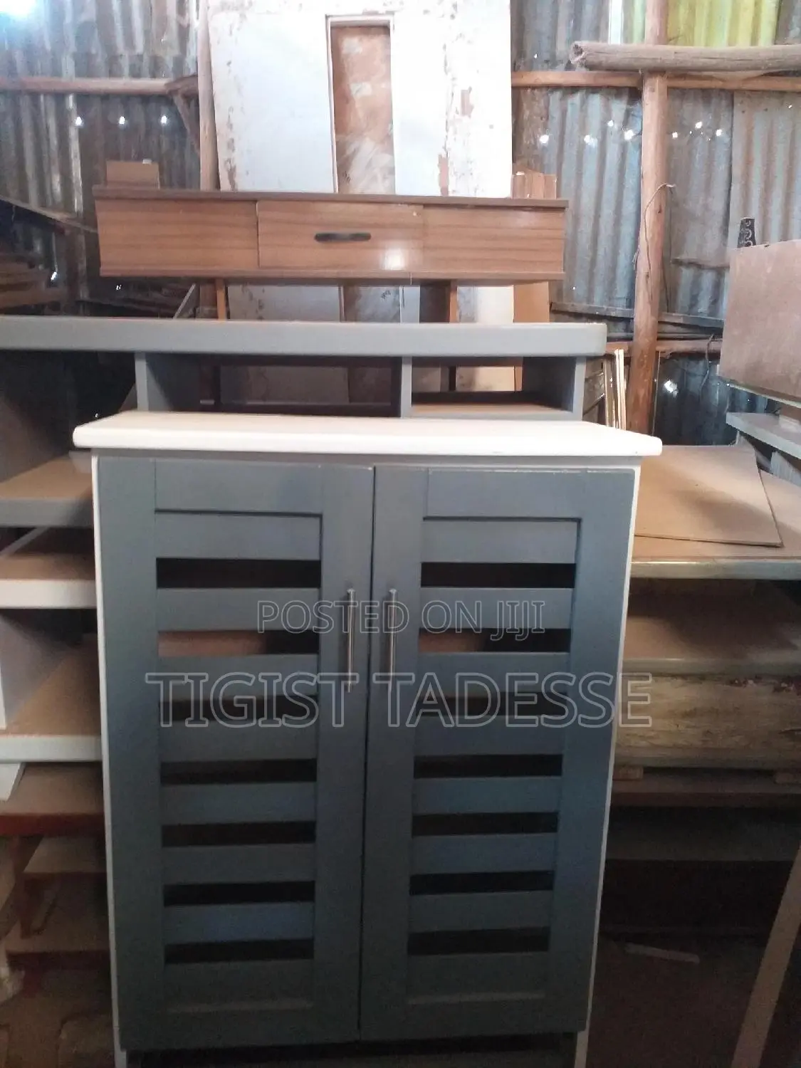 የጫማ መደርደርያ 80*120cm