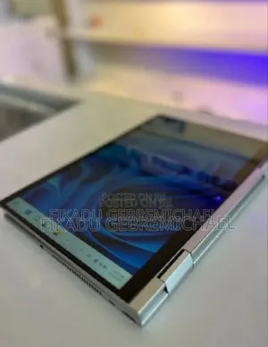 New Laptop HP Envy X360 8GB Intel Core i7 SSD 512GB