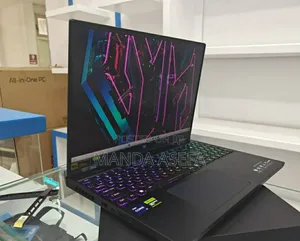 New Laptop Acer Predator Helios 300 32GB Intel Core I9 SSD 1T