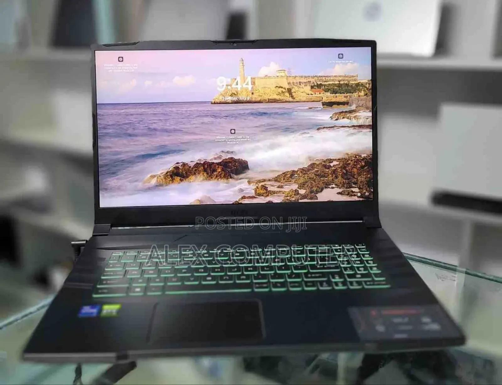 New Laptop MSI Crosshair 17 16GB Intel Core I7 SSD 512GB