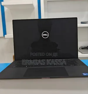 New Laptop Dell Precision 15 7550 32GB Intel Core I7 SSD 512GB