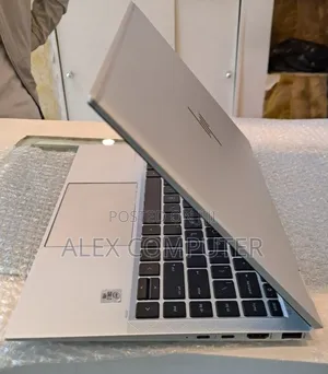 New Laptop HP EliteBook X360 1040 G7 16GB Intel Core I7 SSD 512GB