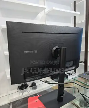 Photo - Samsung Monitor