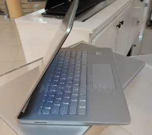 New Laptop HP Stream Notebook 8GB Intel Core I3 SSD 256GB