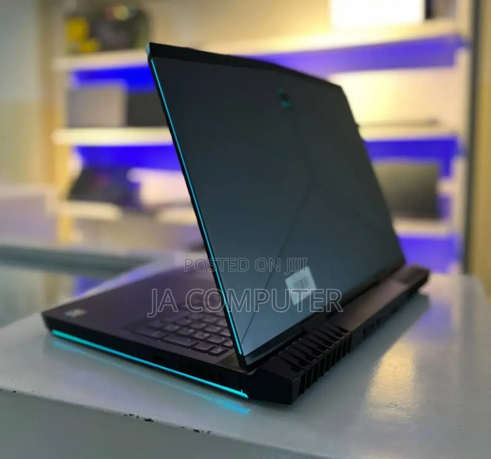 New Laptop Alienware M17x R2 32GB Intel Core I7 HDD+SSD 1.5T