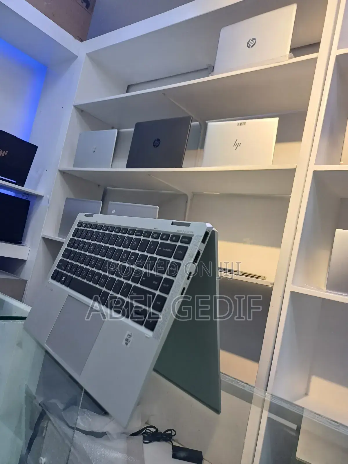 New Laptop HP EliteBook X360 1040 G7 16GB Intel Core I7 SSD 512GB