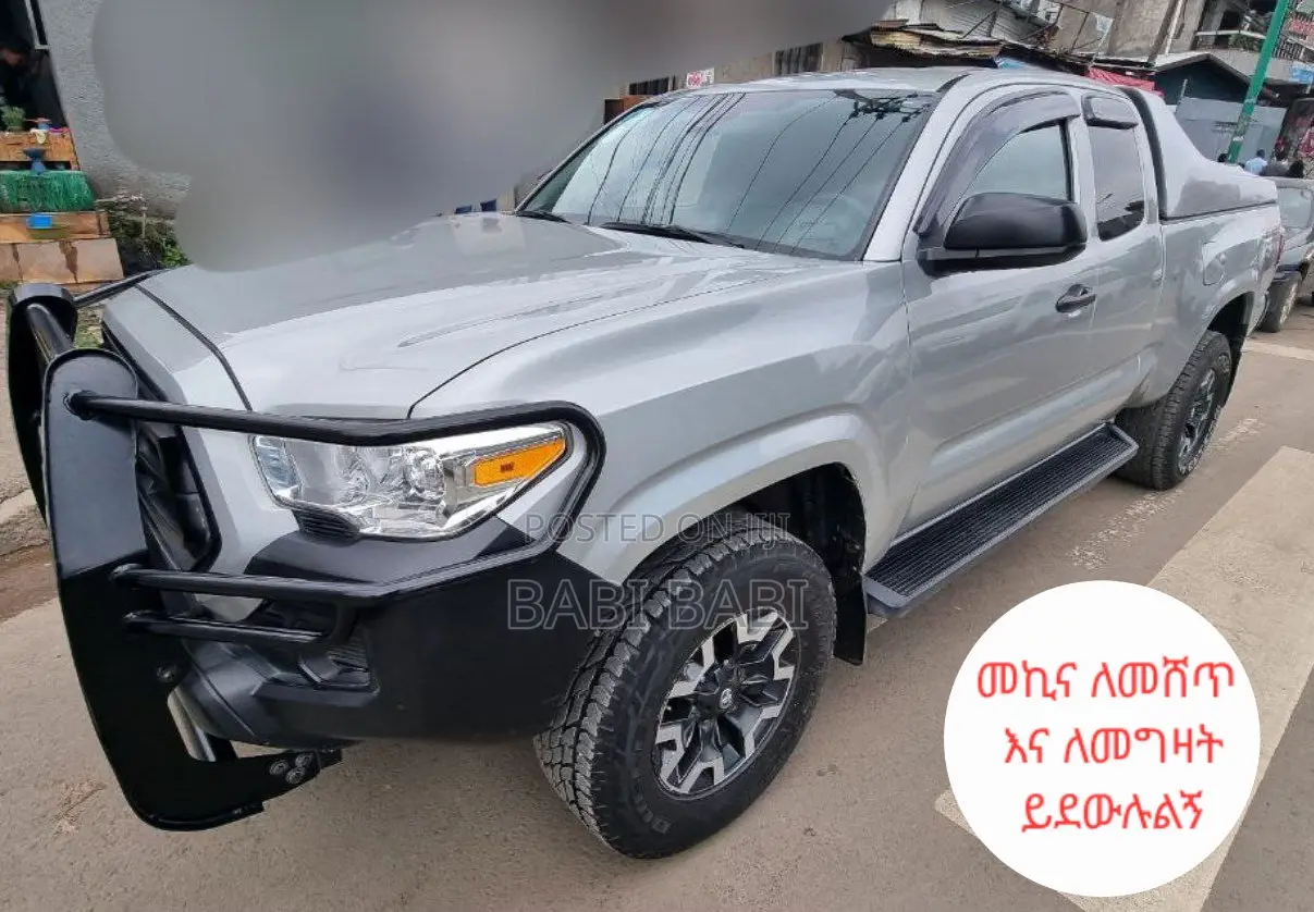 Toyota Tacoma 2020 Silver
