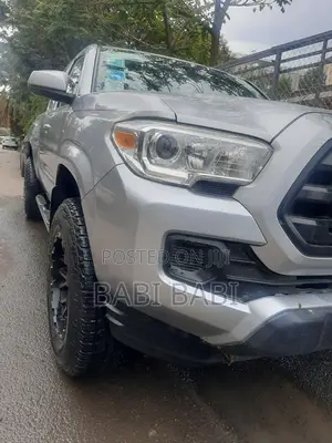 Toyota Tacoma 2017 Silver