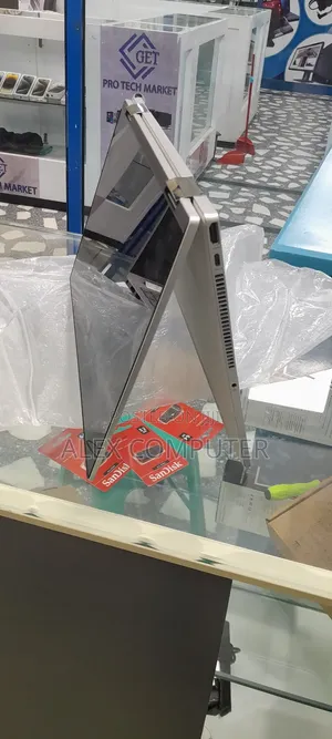 New Laptop HP Pavilion 15 8GB Intel Core I5 SSD 512GB