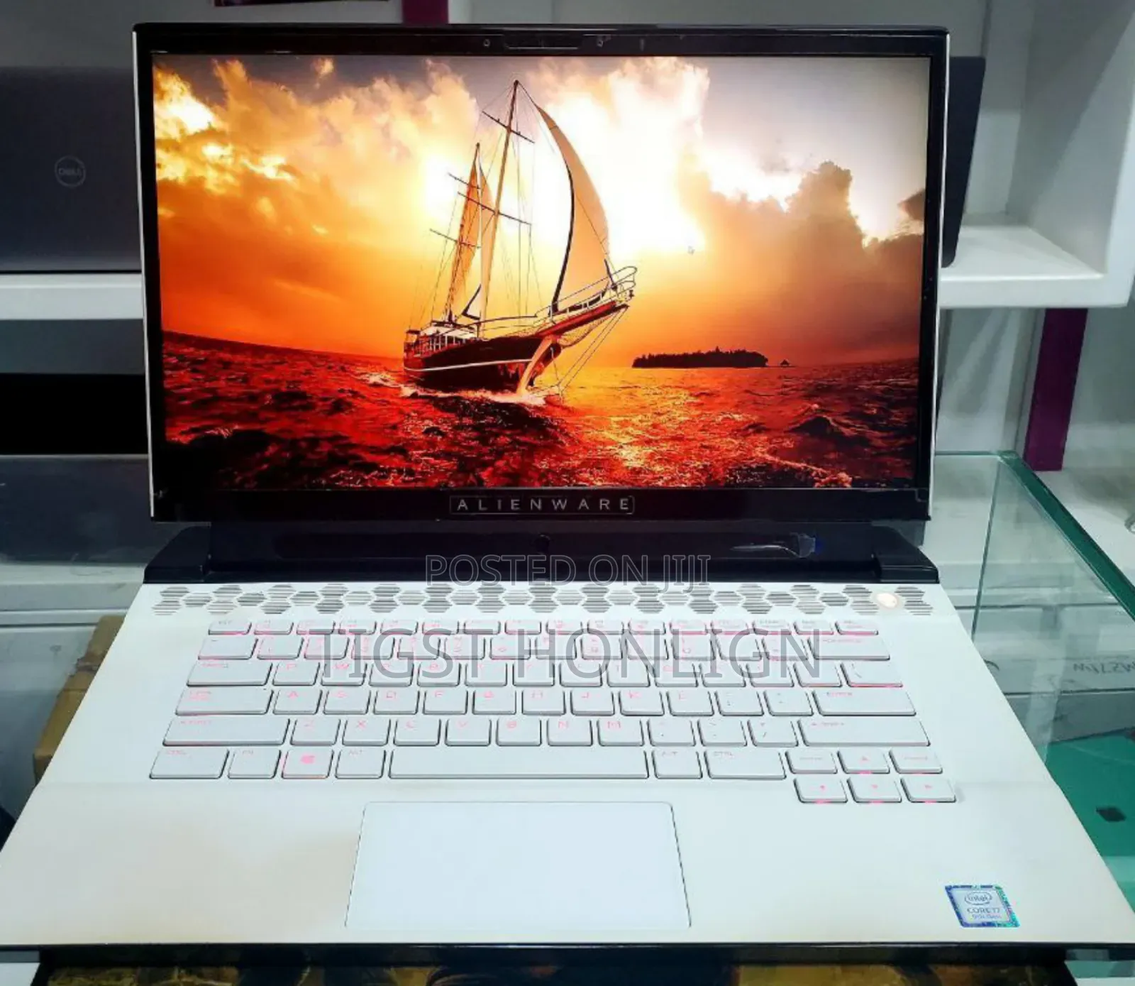New Laptop Alienware Area-51m 16GB Intel Core I7 SSD 512GB