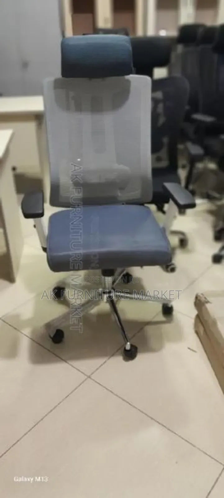 Office Managerial Chair