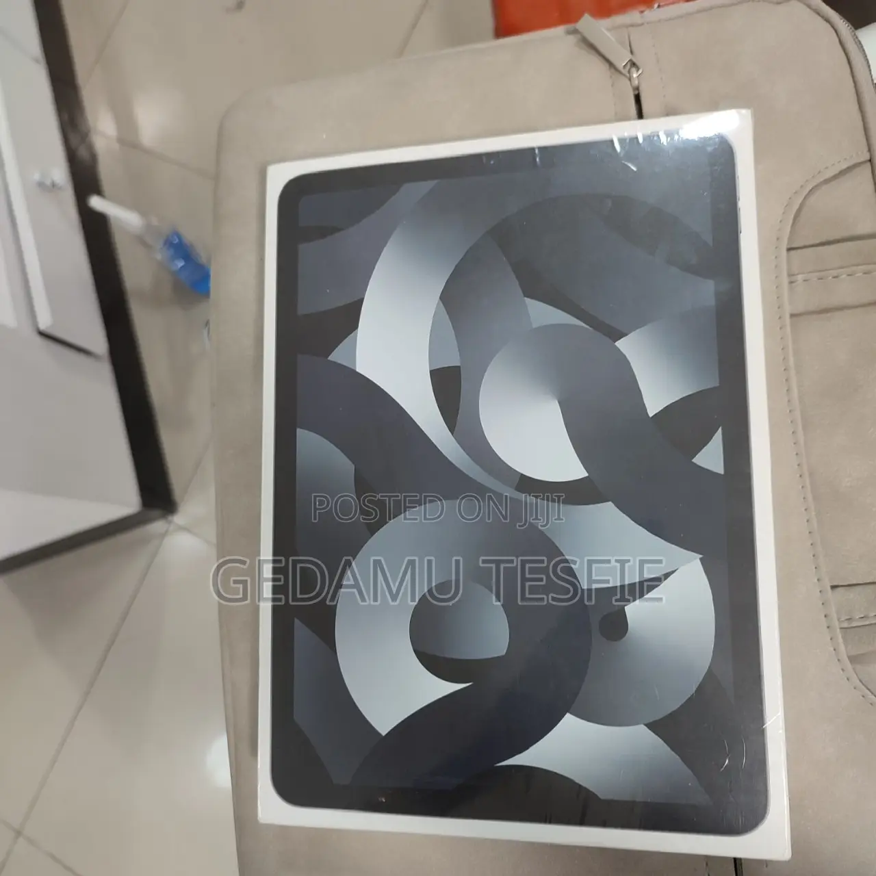 New Laptop 8GB HDD 512GB