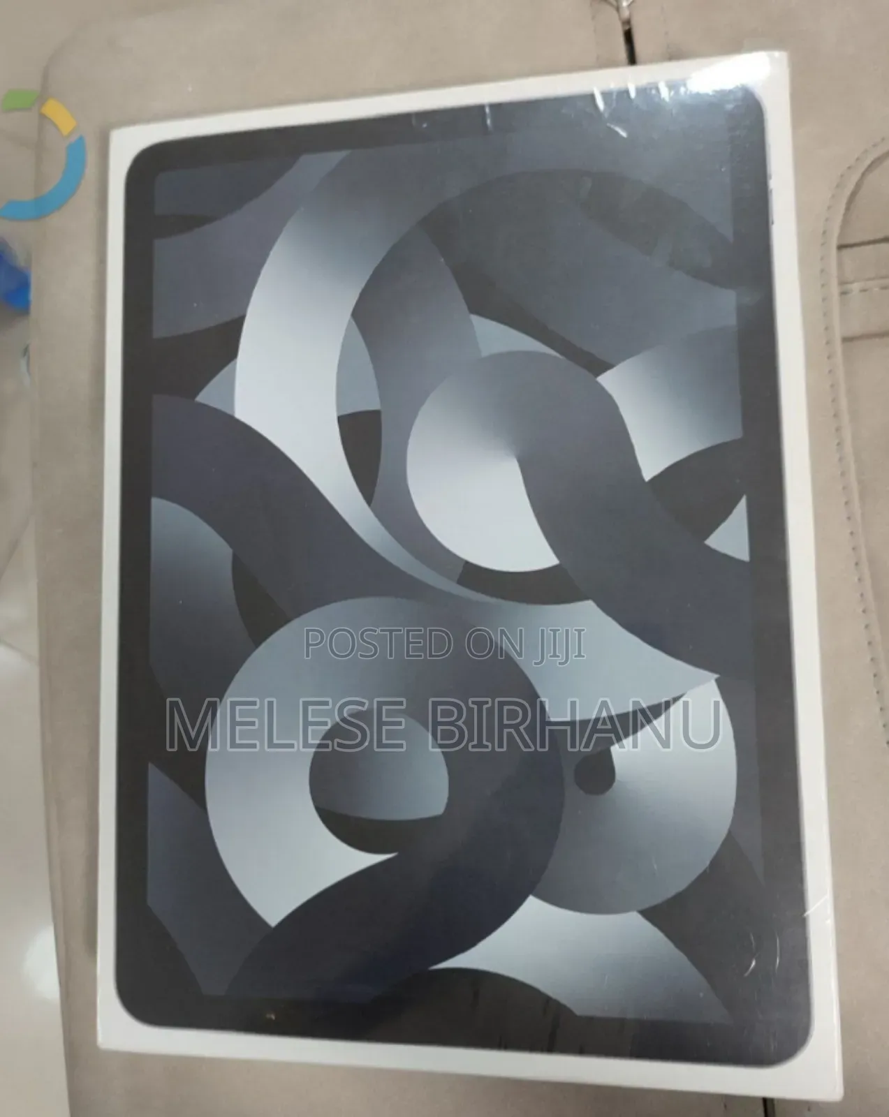New Apple iPad 9.7 256 GB Silver