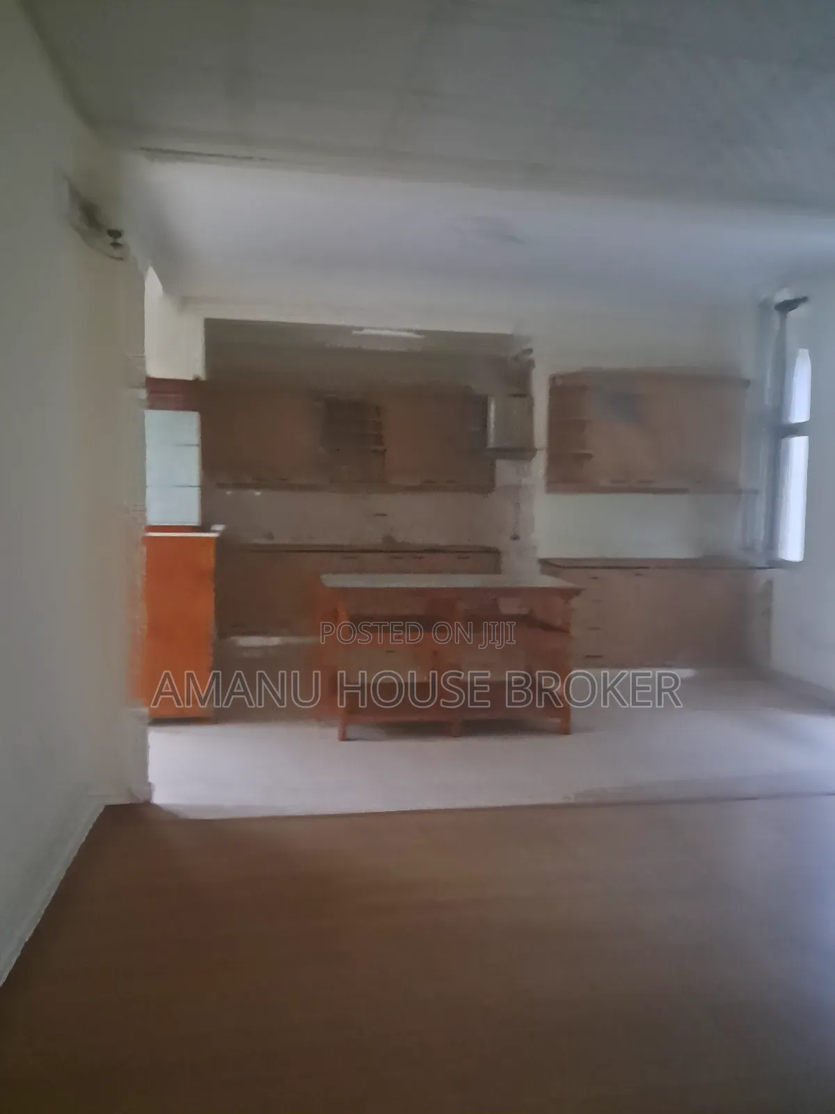 13bdrm House in Addis Abeba, Bole for rent