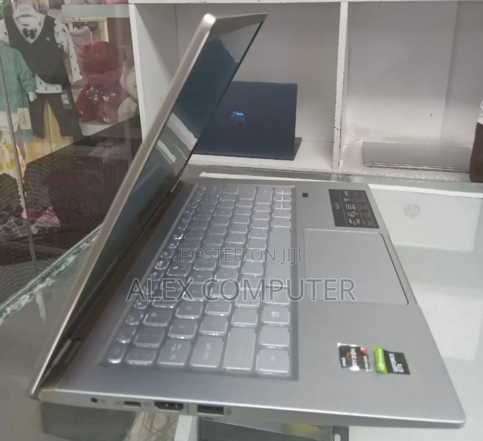 New Laptop Acer Aspire 1 16GB AMD Ryzen 7 SSD 512GB