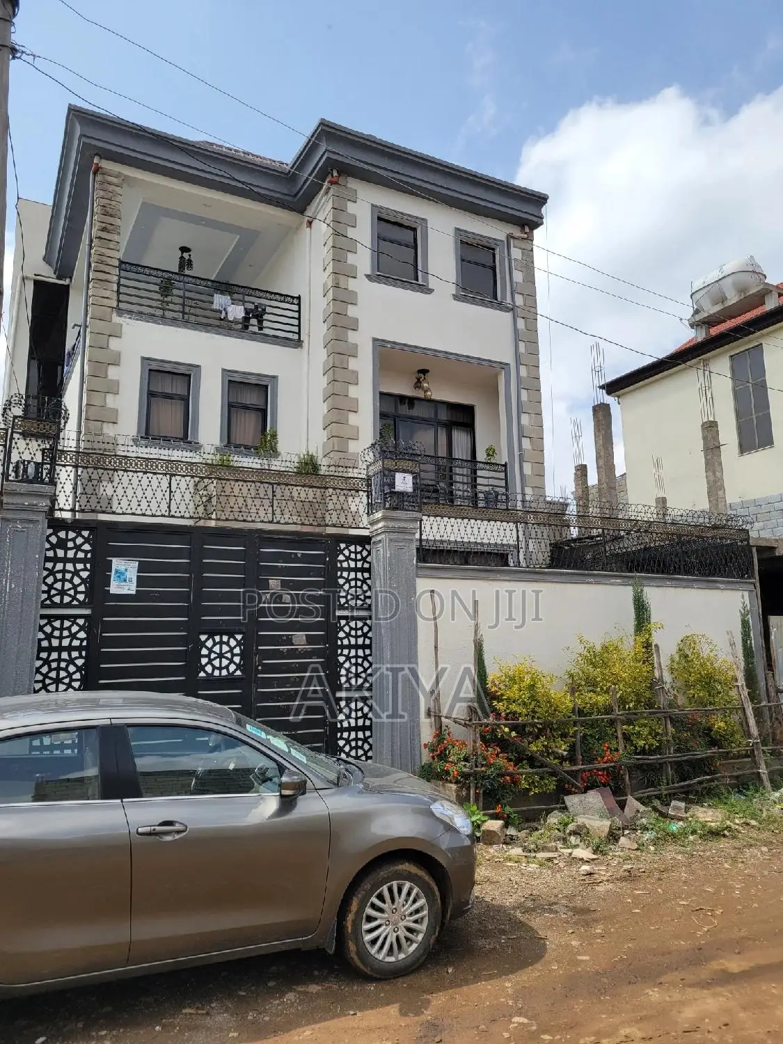 Furnished 5bdrm Apartment in Apartment, Oromia-Finfinne for sale
