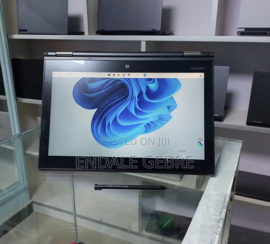 New Laptop Lenovo Yoga 260 8GB Intel Core I5 SSD 512GB