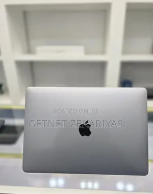 New Laptop Apple MacBook Pro M1 8GB Apple M1 Pro SSD 512GB