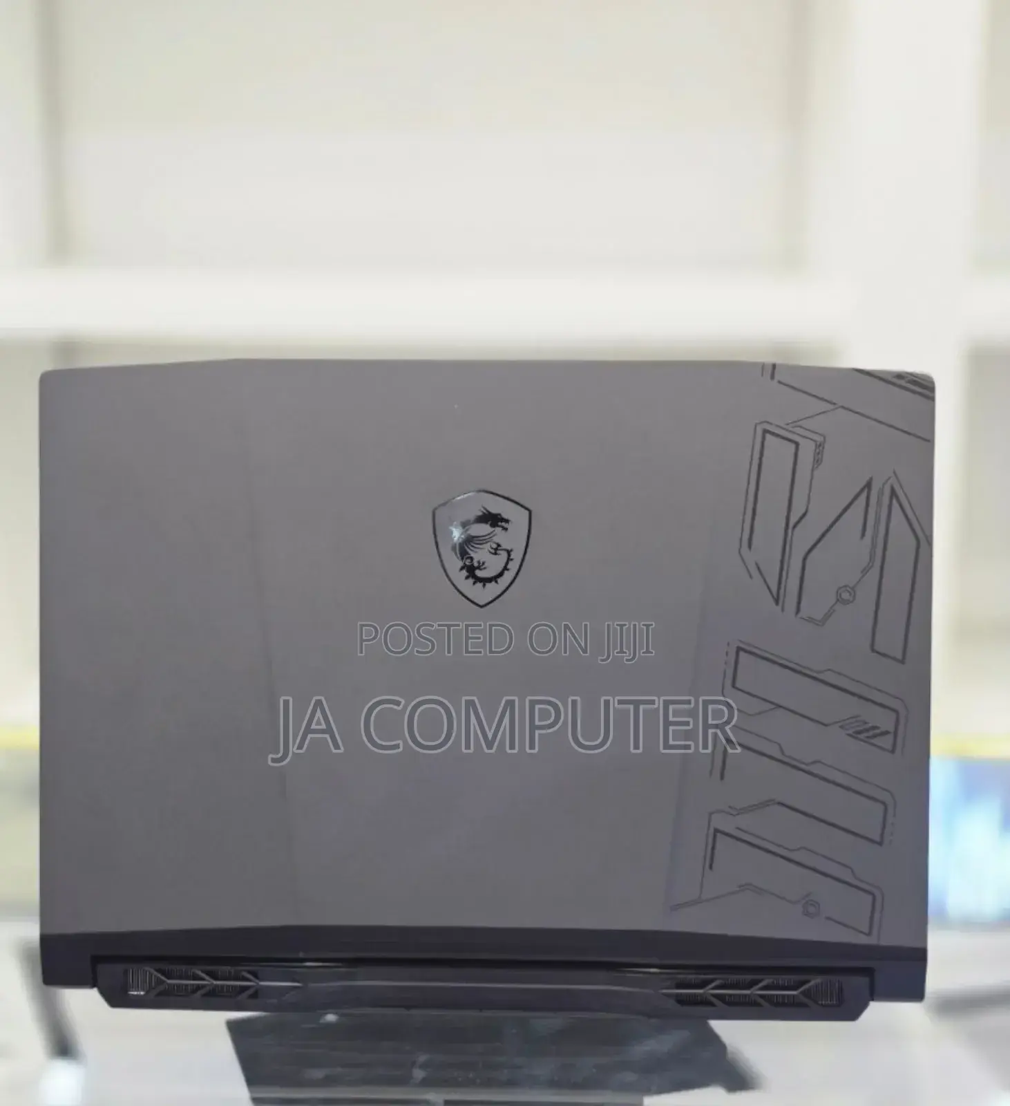 New Laptop MSI Pulse GL66 16GB Intel Core I9 SSD 1T