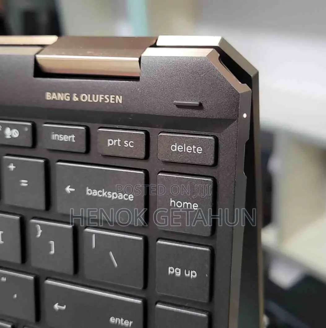 New Laptop HP Spectre 16GB Intel Core I7 SSD 512GB