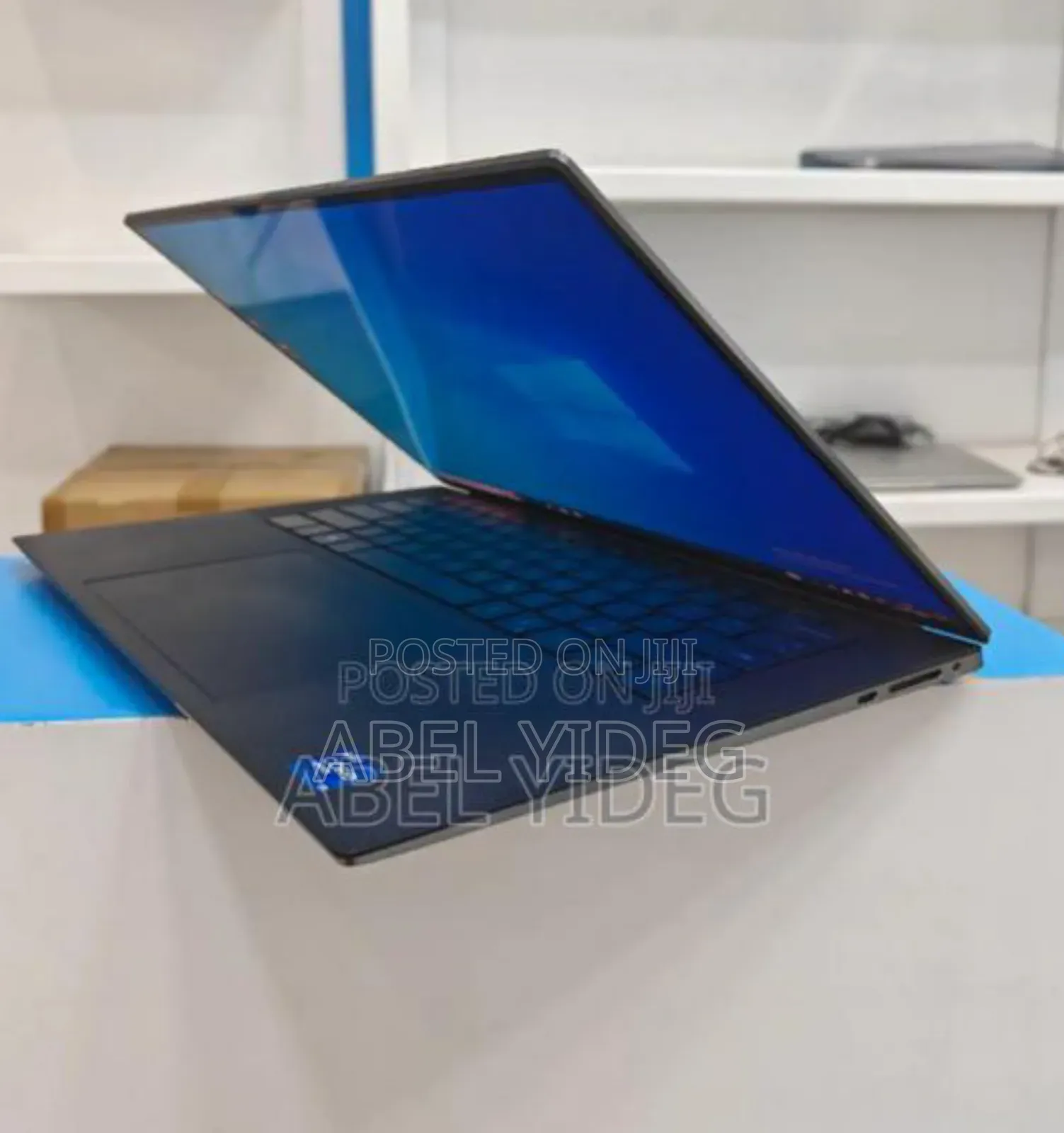 New Laptop Dell Precision 15 5520 32GB Intel Core i7 SSD 512GB