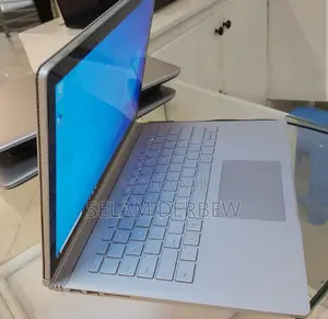 New Laptop Microsoft Surface Book 8GB Intel Core I5 SSD 256GB